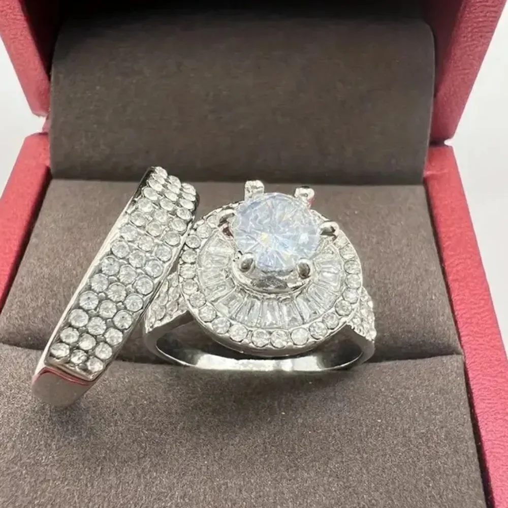 Luxury diamond Wedding ring set sz 10